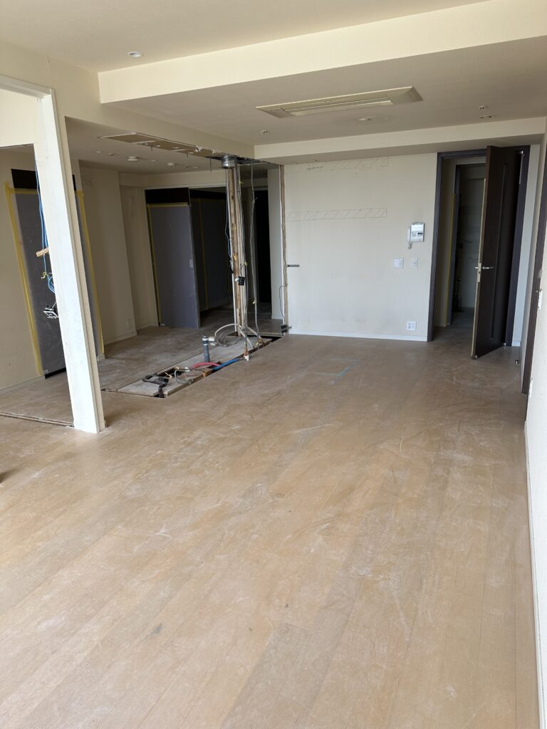 施工中