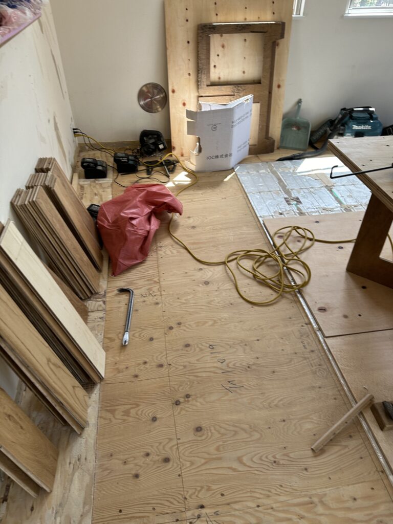 施工中